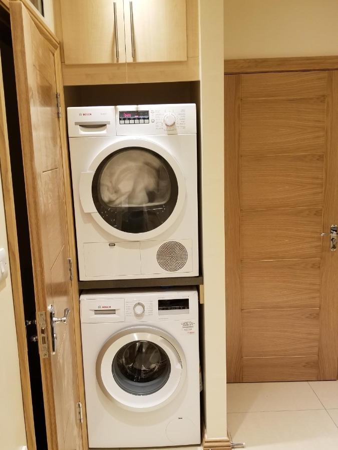 London Luxury Apartments 5 Min Walk From Ilford Station, With Free Parking Free Wifi Exteriör bild