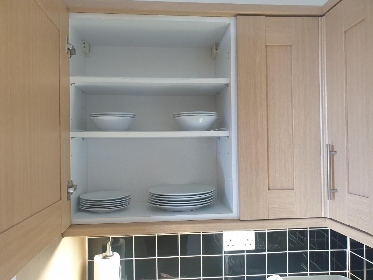 London Luxury Apartments 5 Min Walk From Ilford Station, With Free Parking Free Wifi Exteriör bild