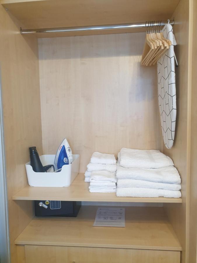 London Luxury Apartments 5 Min Walk From Ilford Station, With Free Parking Free Wifi Exteriör bild